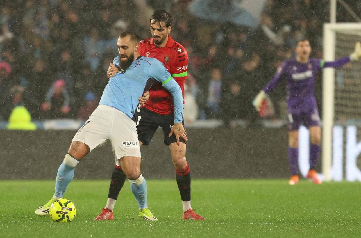 西甲最新积分榜更新：塞尔塔1-2不敌奥萨苏纳，排名波动明显